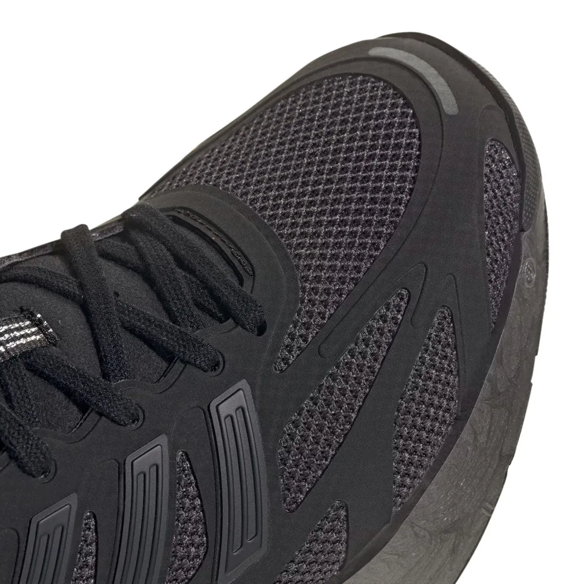 Adizero Aruku 'Kernschwarz Carbon Metallic'