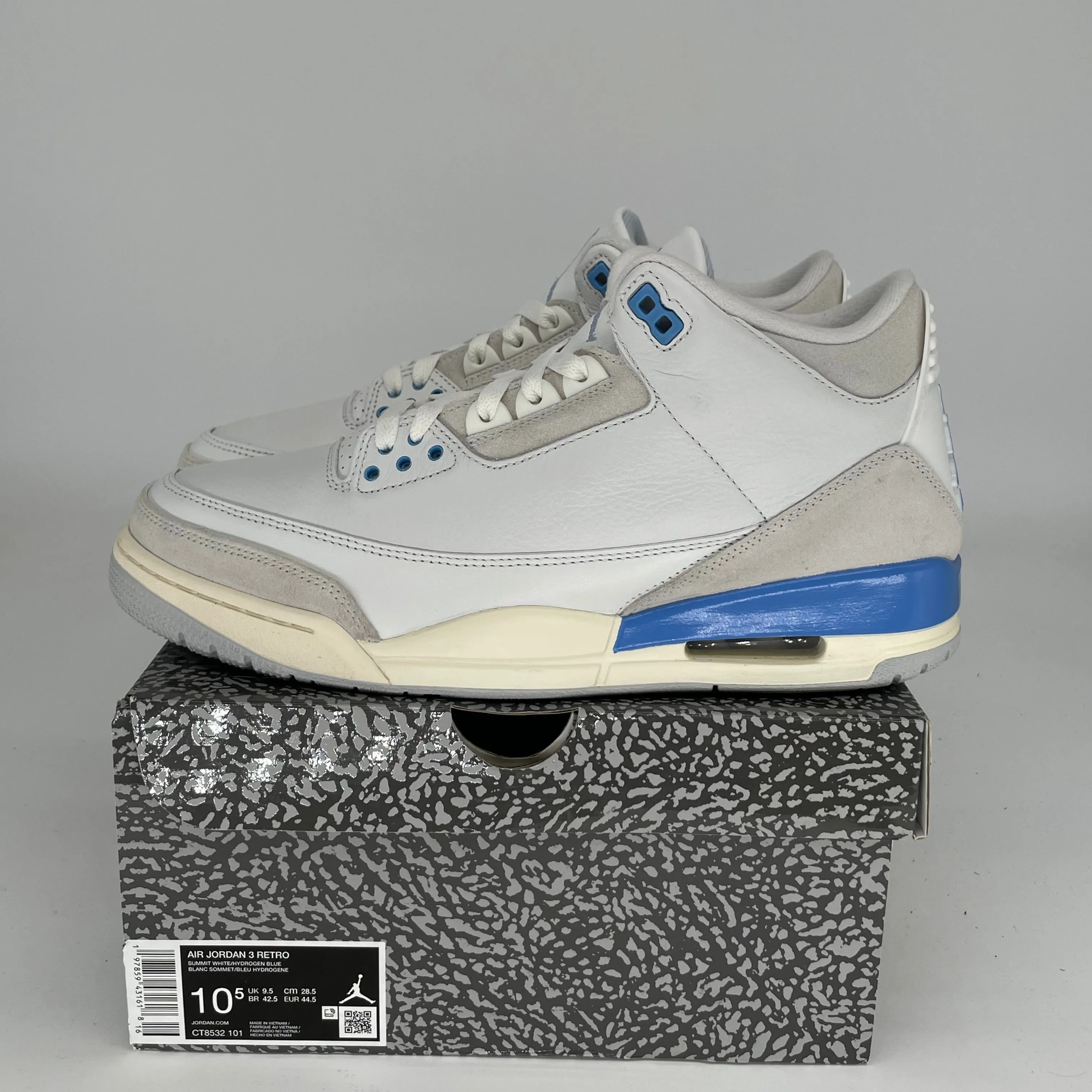 AIR JORDAN 3 GLÜCKSHOSE GRÖßE 10.5 CT8532-101