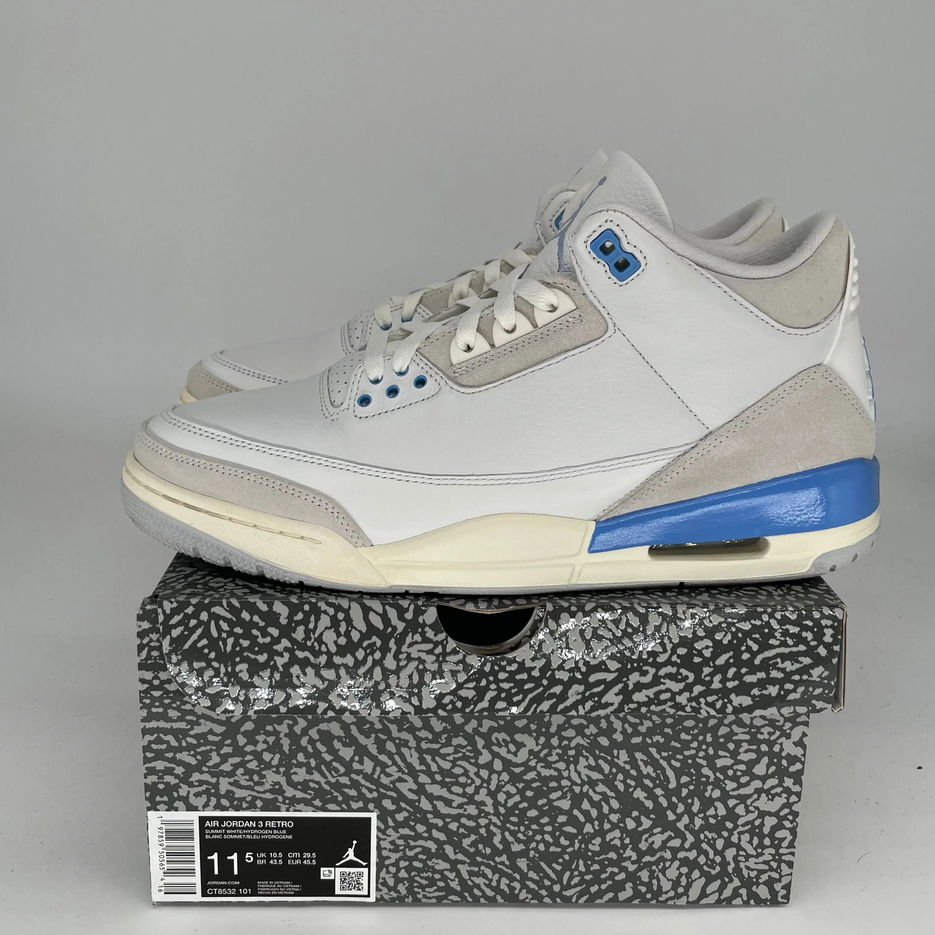 AIR JORDAN 3 GLÜCKS SHORTS GRÖßE 11.5 CT8532-101