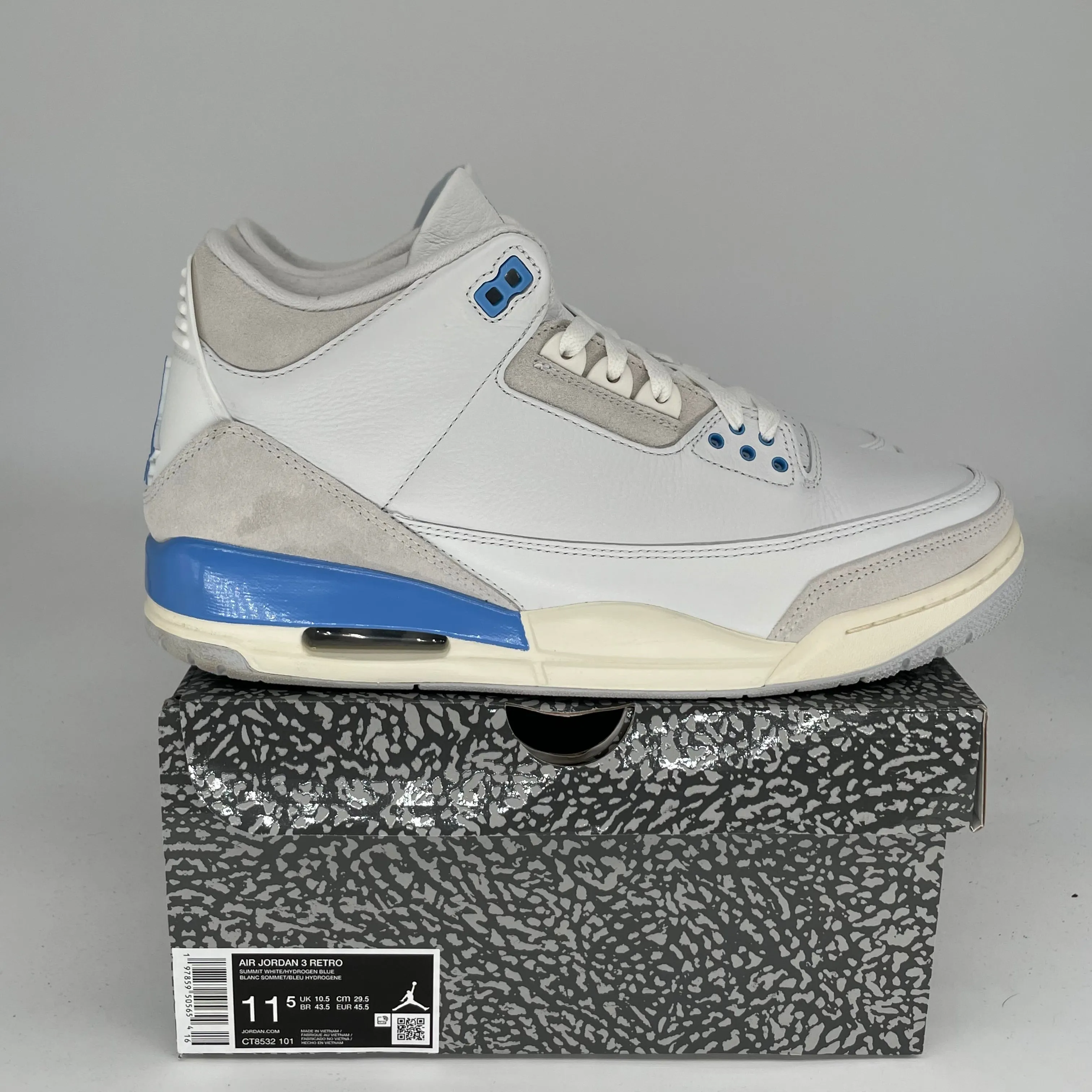 AIR JORDAN 3 GLÜCKS SHORTS GRÖßE 11.5 CT8532-101