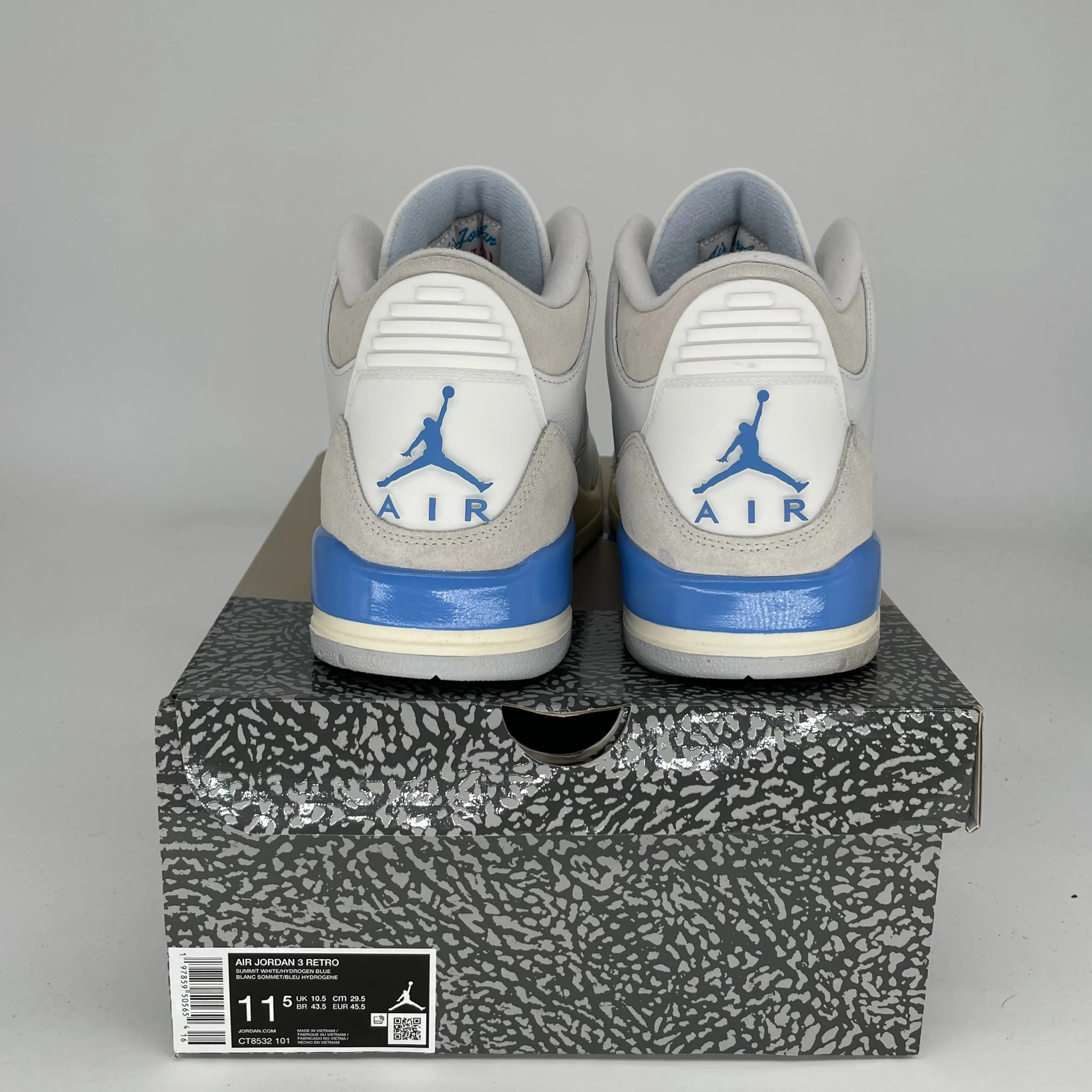 AIR JORDAN 3 GLÜCKS SHORTS GRÖßE 11.5 CT8532-101