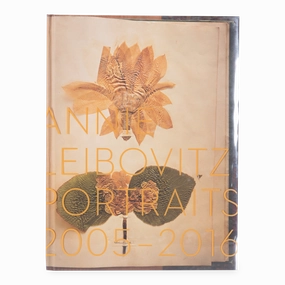 Annie Leibovitz Portraits elegant wall decor