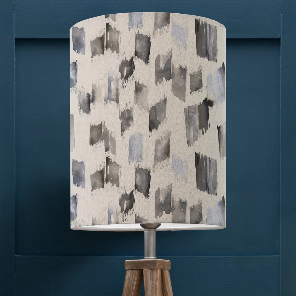 Arwen Anna Lamp Shade Frost patterned fashion rug  