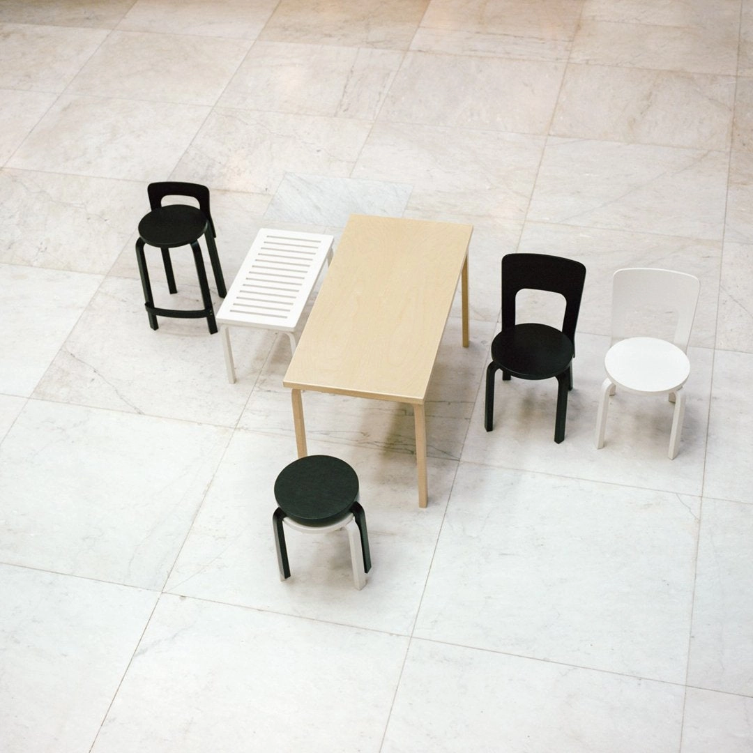 Bench 153A