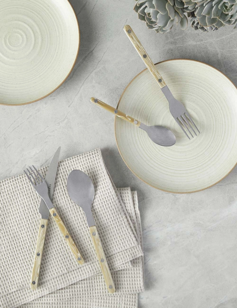 Bistrot Flatware 5-Piece Set by Sabre