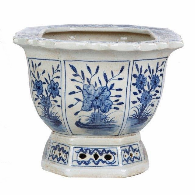 Blue and White Mountain Village Porcelain Foot Bath Planter