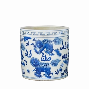 Blue And White Porcelain Orchid Pot Foo Dog Motif home display ornament