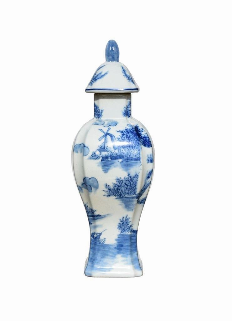 Blue and White Porcelain Rectangle Jar with Lid