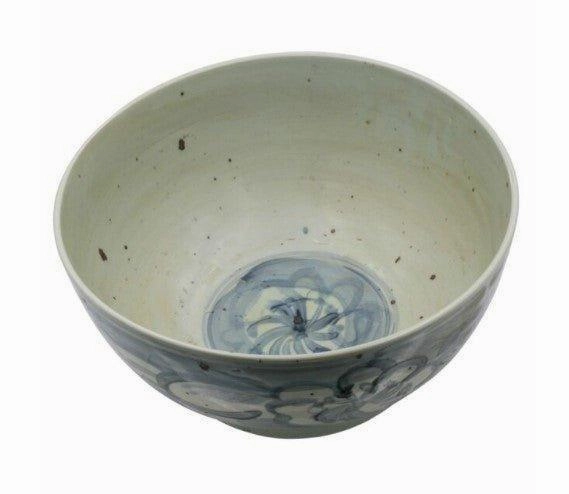 Blue And White Porcelain Twisted Flower Motif Silla Bowl