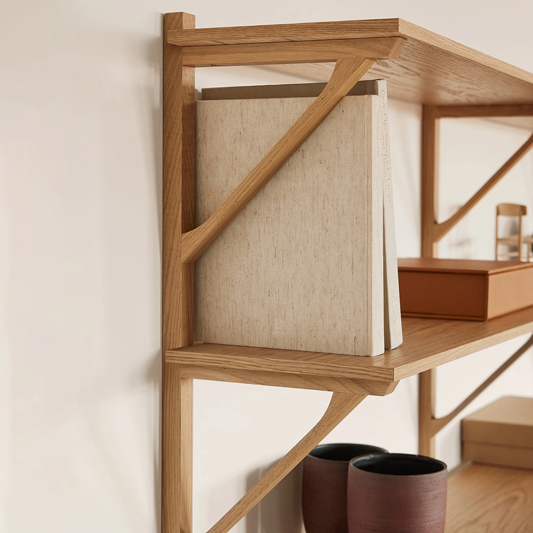 BM29 Shelf w/ Desk - 1-Wide
