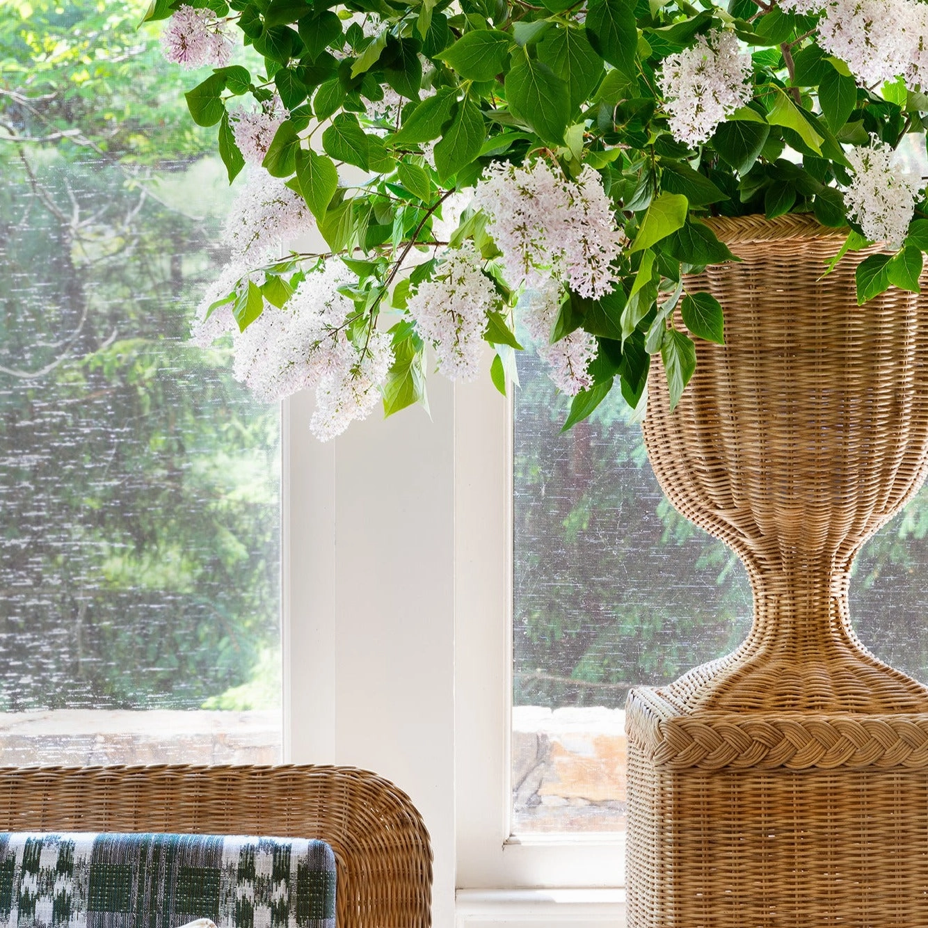Braided Square Pedestal