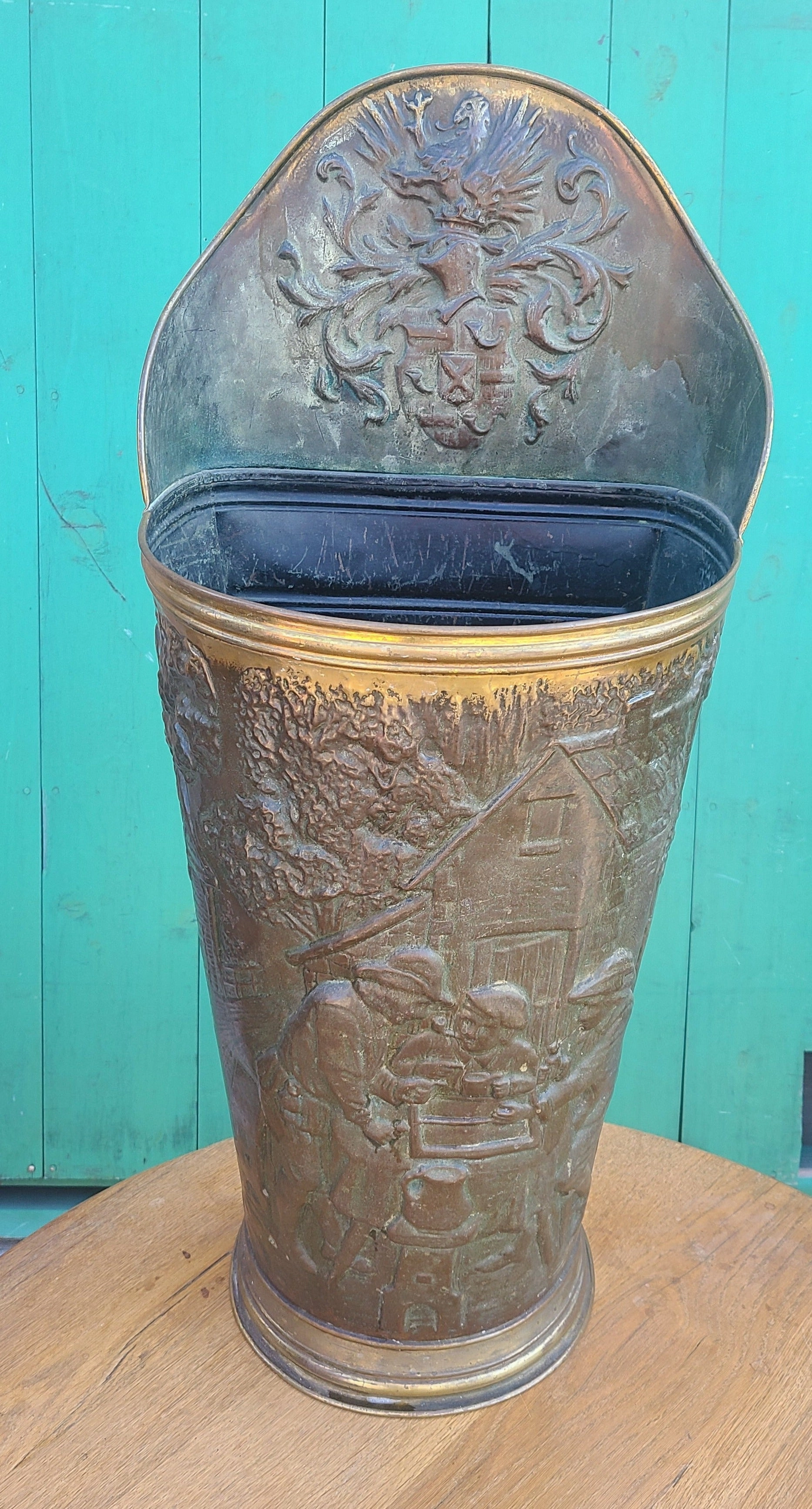 BRASS RELIEF STICK STAND WITH PUB SCENE
