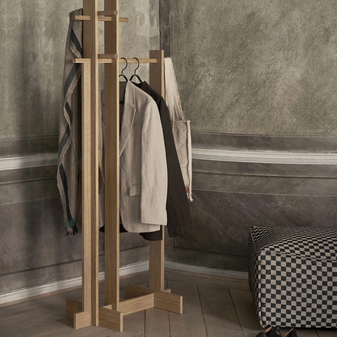 Bridge Clothes Stand