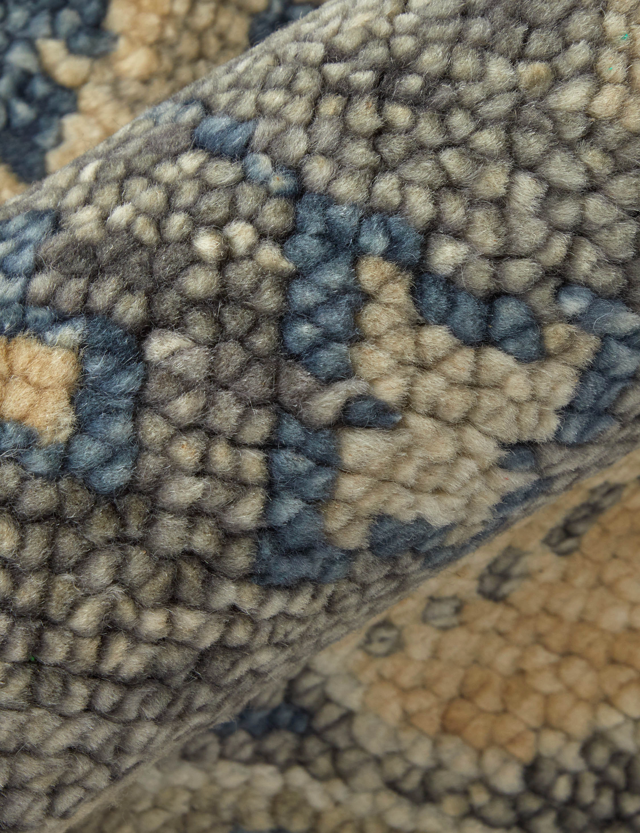 Bridger Hand-Knotted Wool Rug
