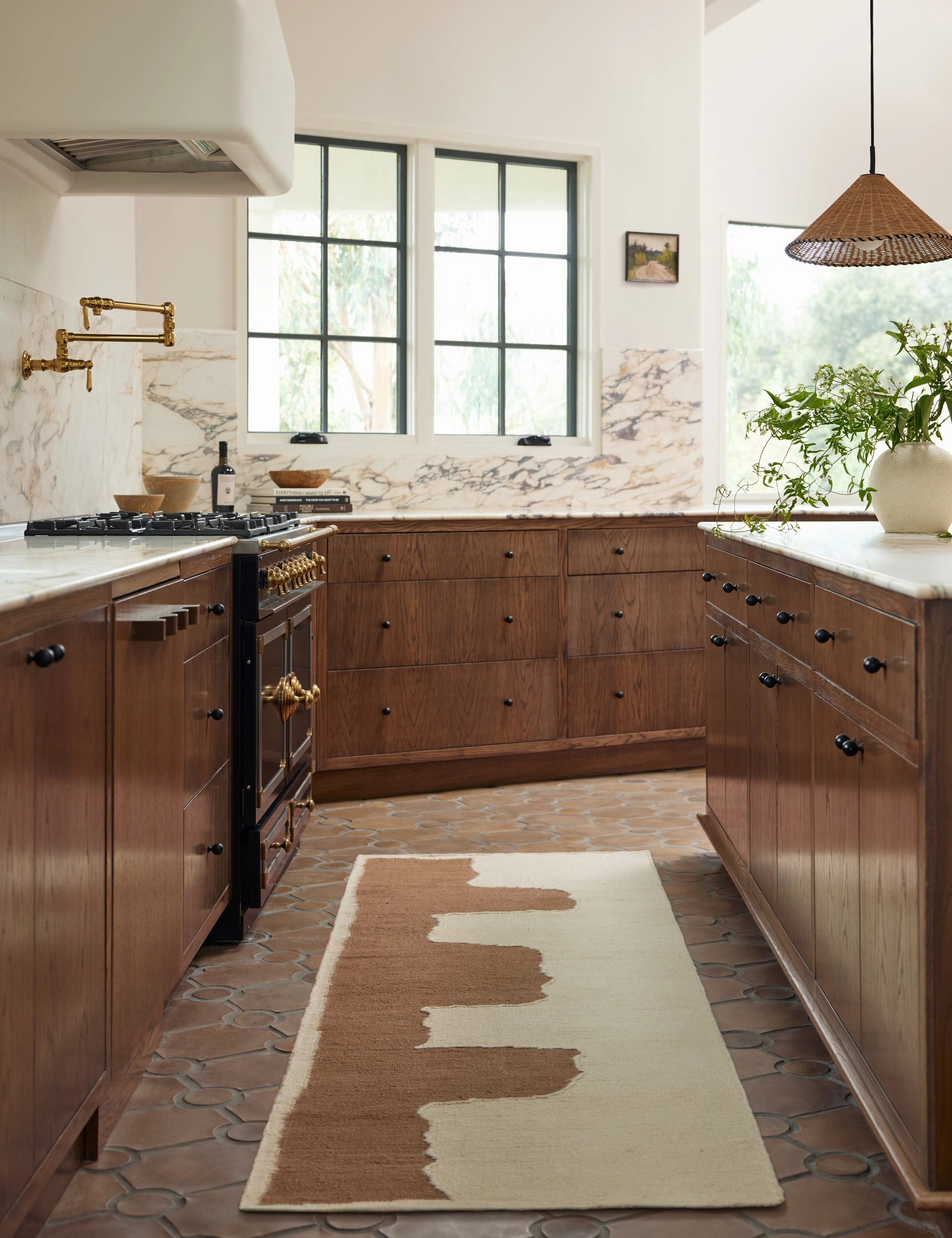 Butte Flatweave Linen Rug by lan Byrd