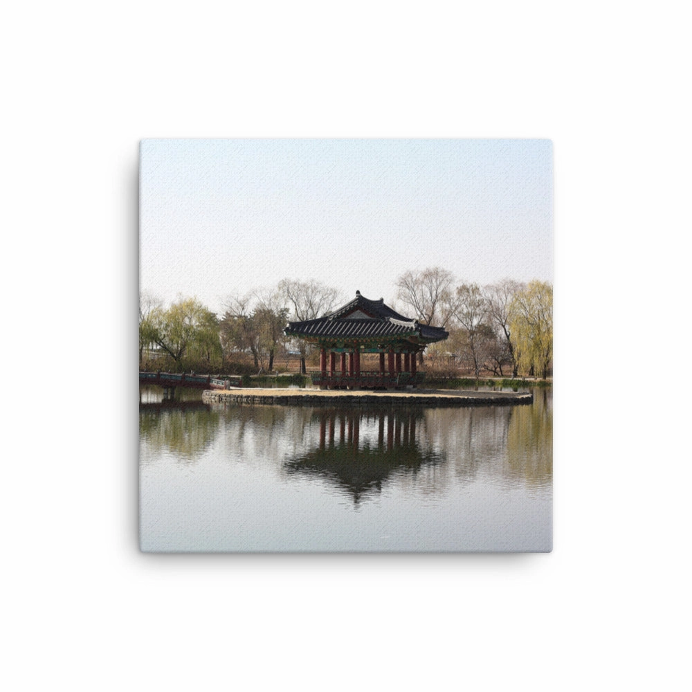 Canvas - pavilion in the middle of the water