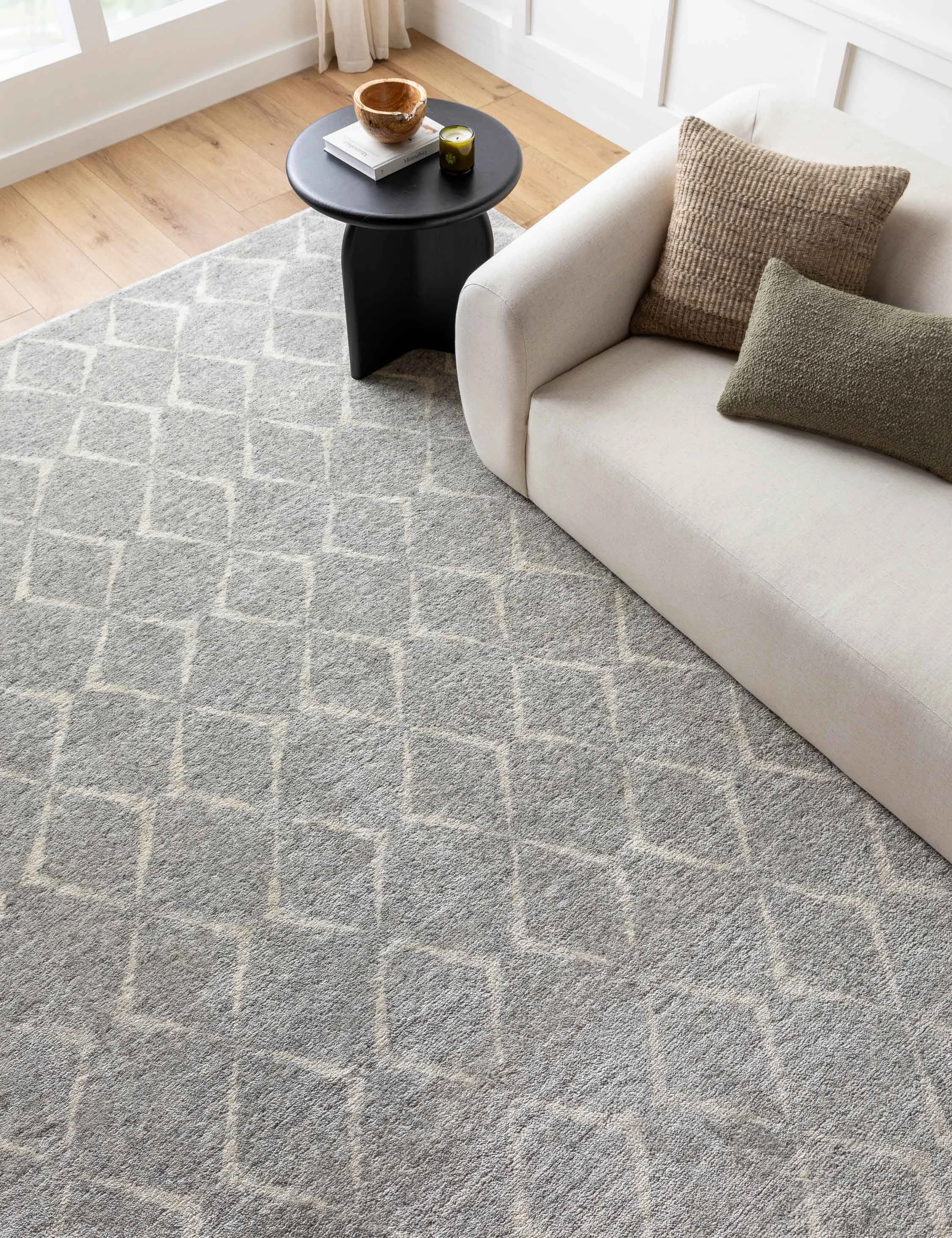 Chu Hand-Knotted Wool-Blend Morrocan Style Rug