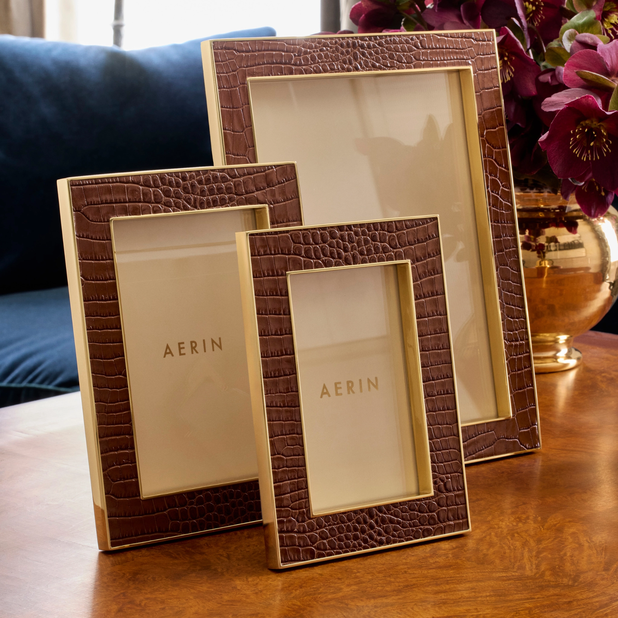 Classic Croc Leather Frame, Chestnut