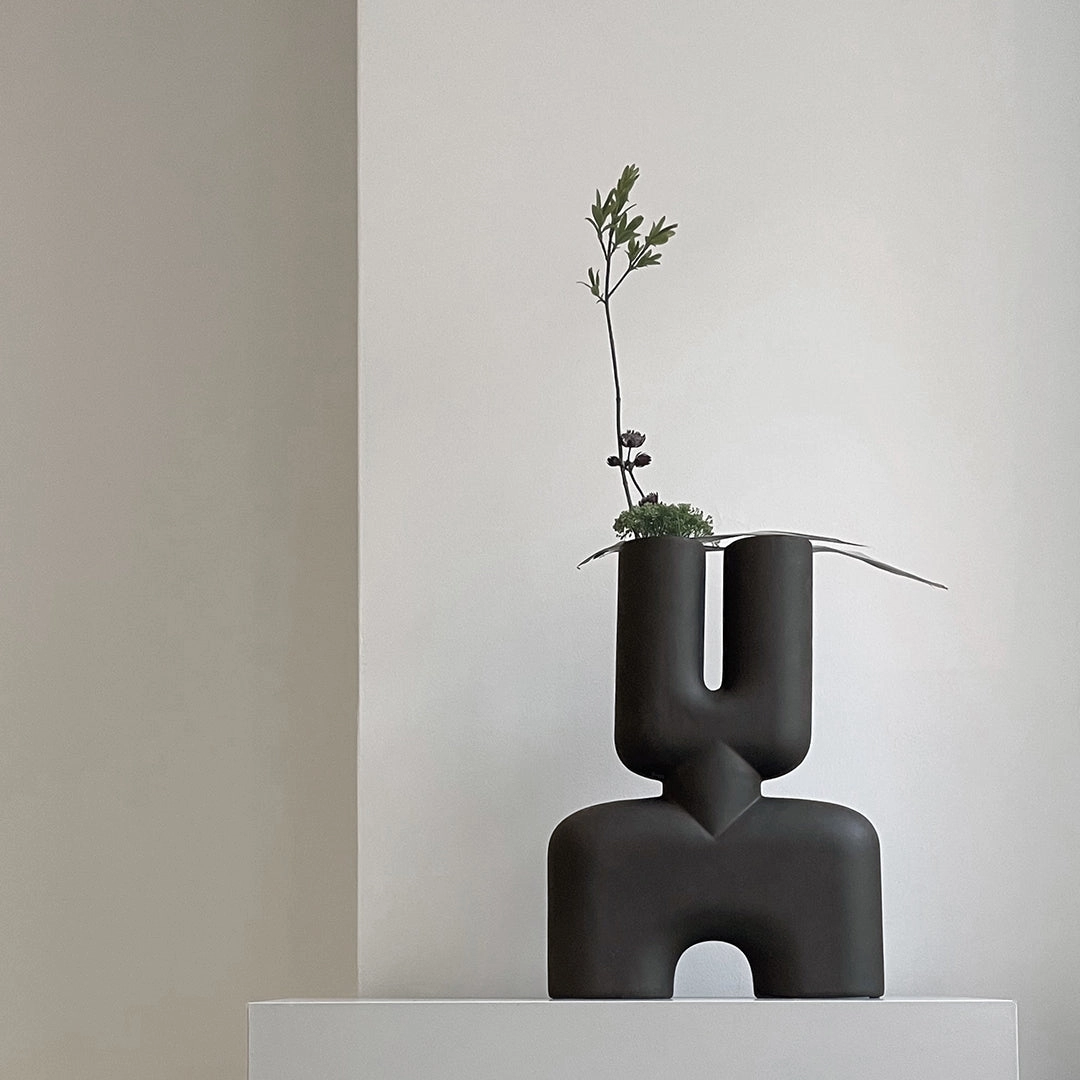 Cobra Double Vase