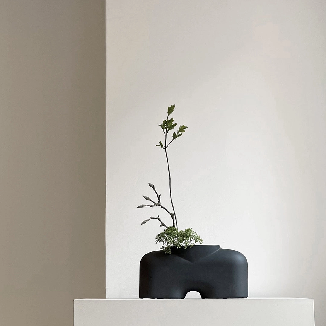 Cobra Fat Vase