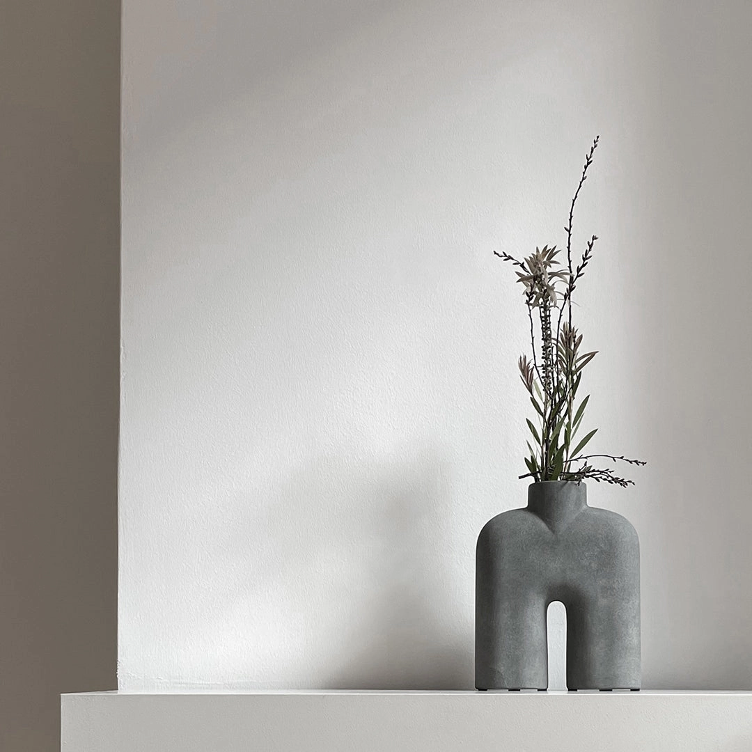 Cobra Tall Vase