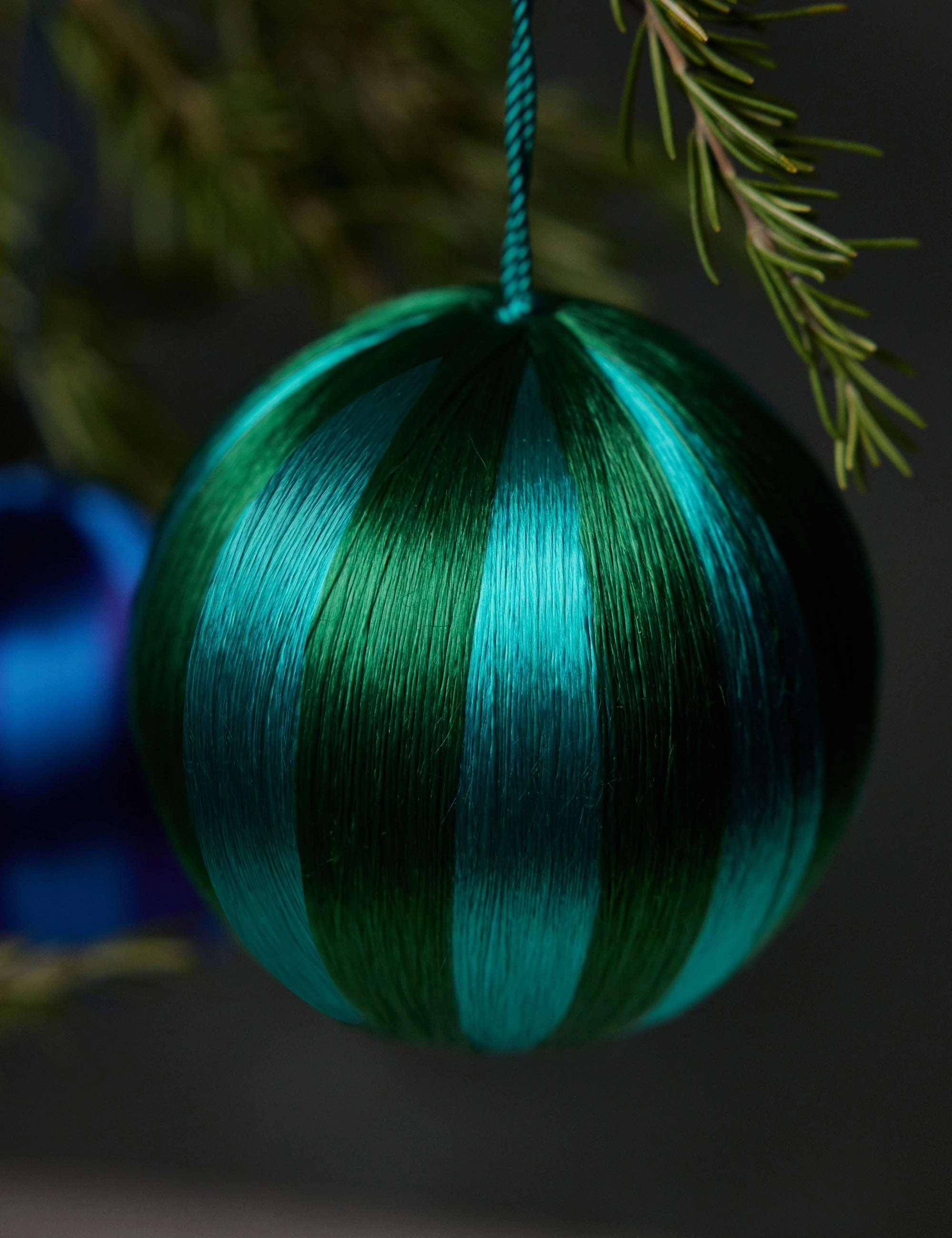 Cody Foster & Co Thread Ball Ornament, Large (Set of 5, Assorted)