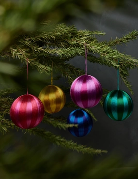 Cody Foster & Co Thread Ball Ornament, Large (Set of 5, Assorted) decorative tabletop item