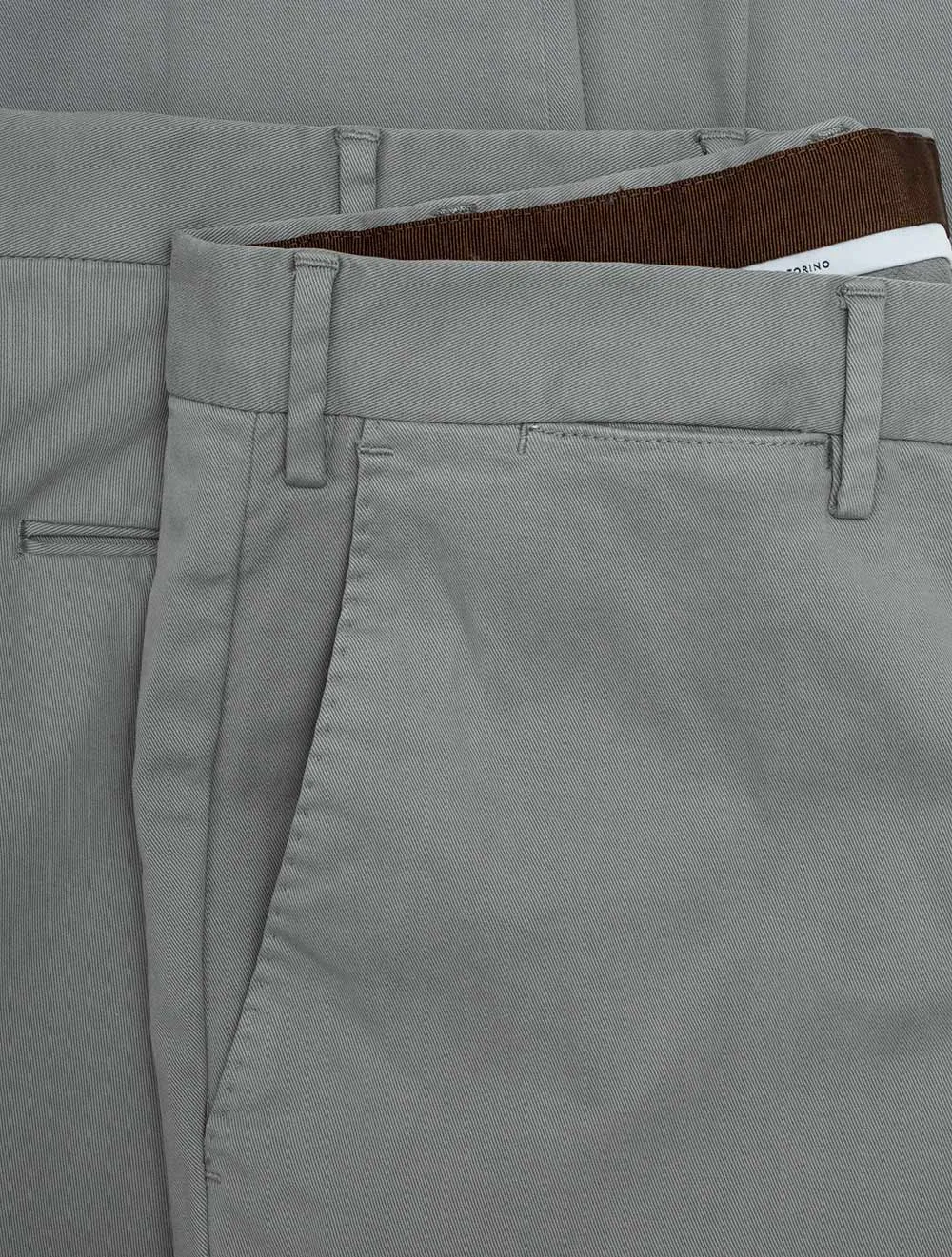 Baumwoll-Chinohose Grau