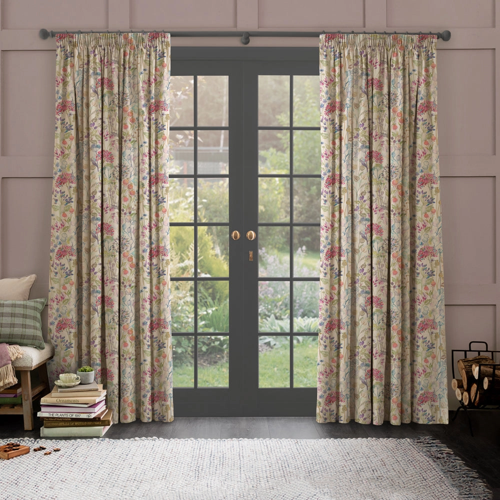 Country Hedgerow Printed Cotton Fabric (By The Metre) Classic