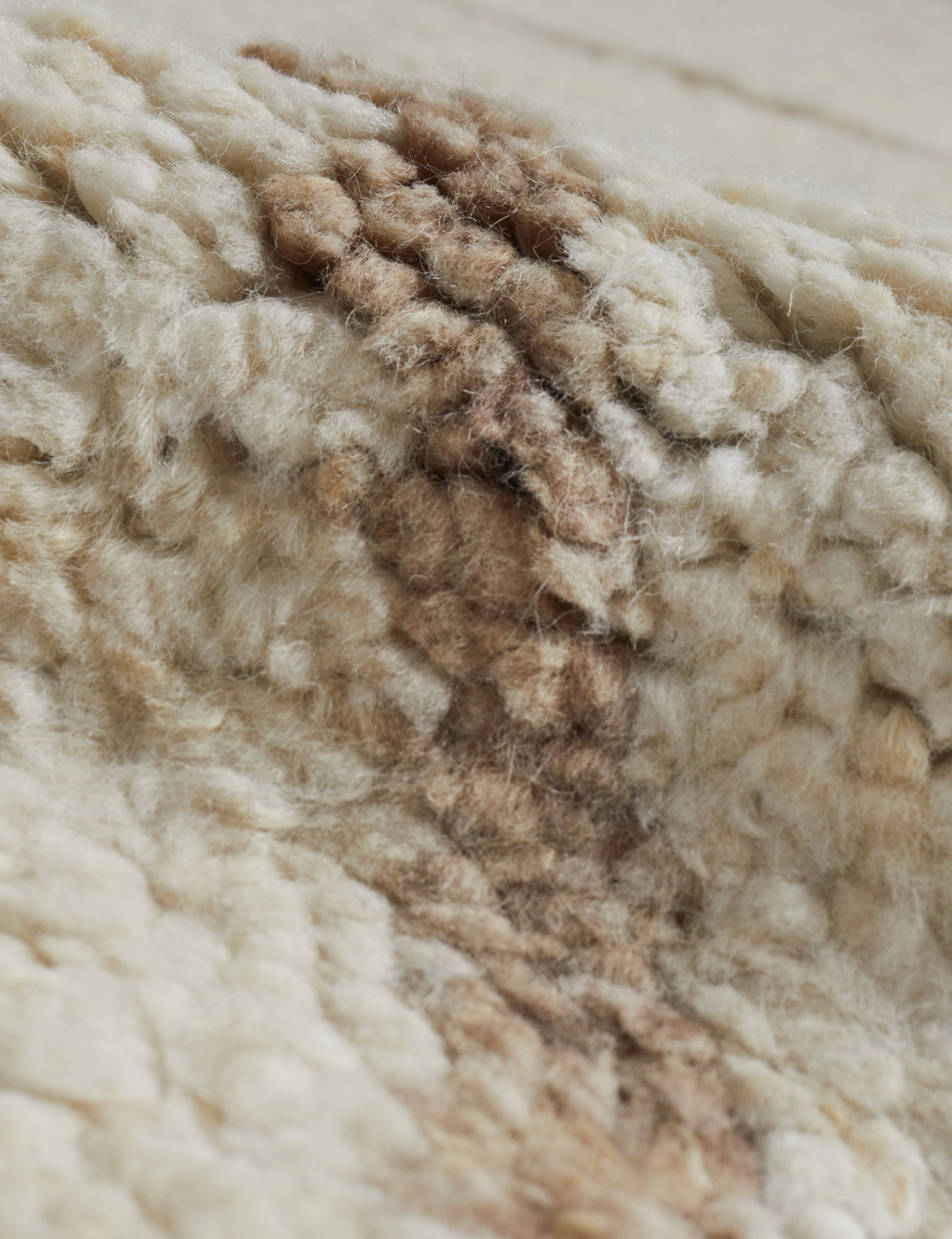 Currents Hand-Knotted Wool Rug by lan Byrd
