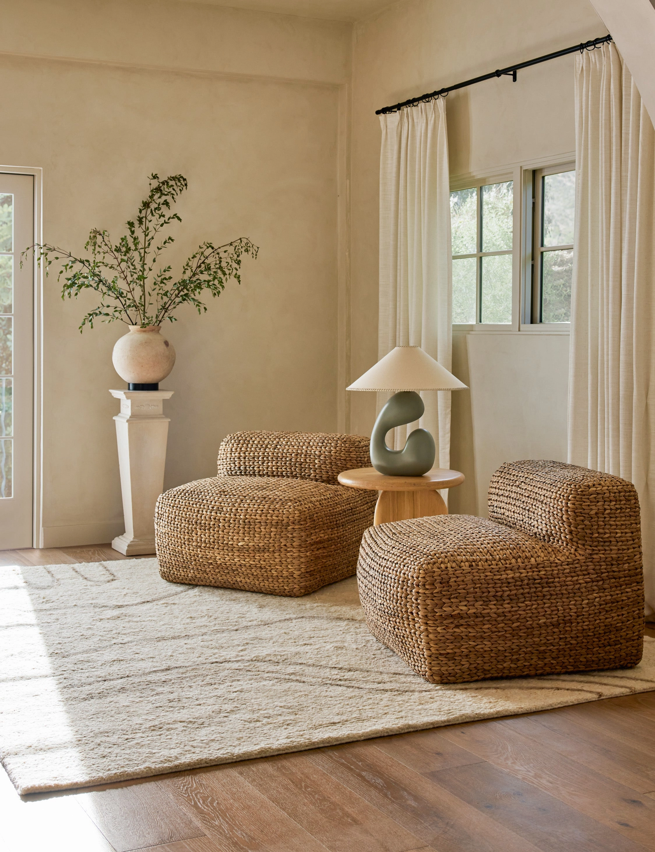 Currents Hand-Knotted Wool Rug by lan Byrd