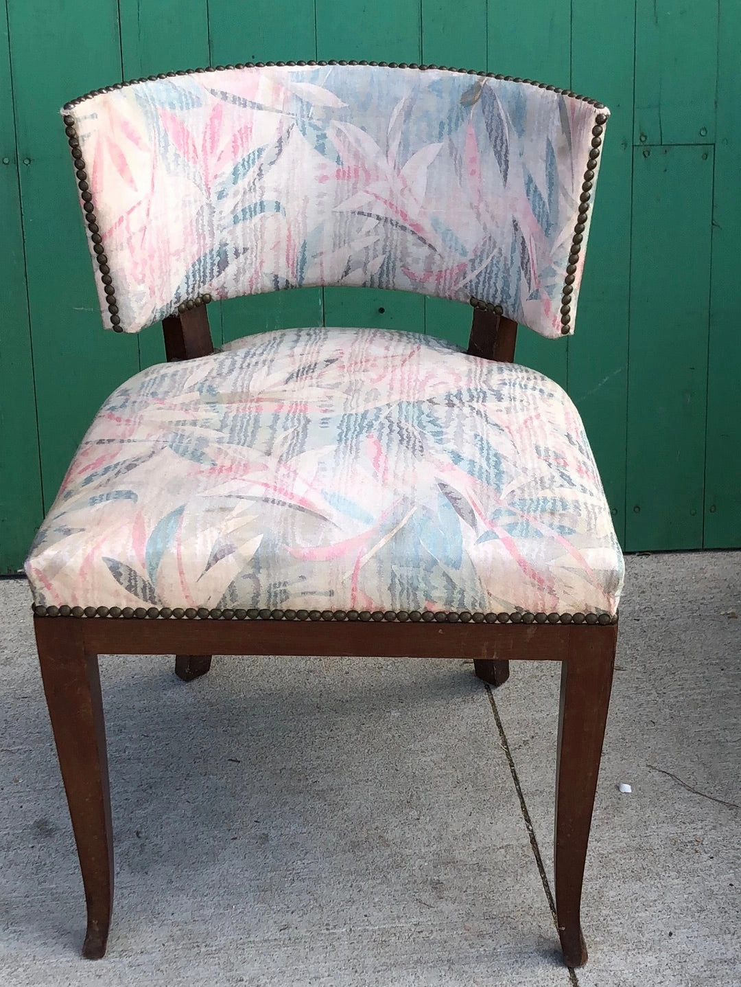 CURVED BACK UPHOLSTERED DECO VANITY CHAIR