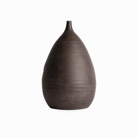 Cynthia Vase elegant wall decor