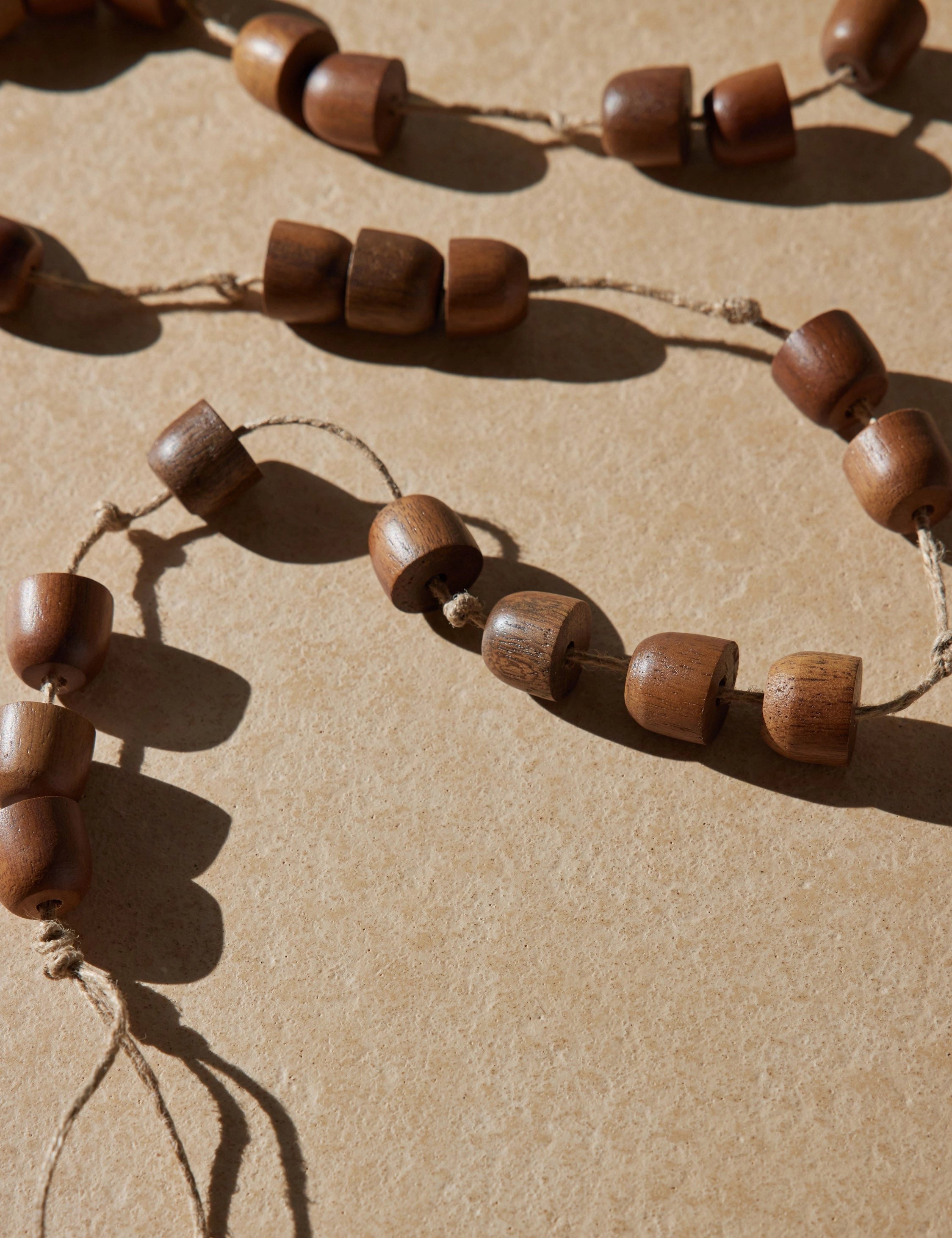 Danna Wood Garland