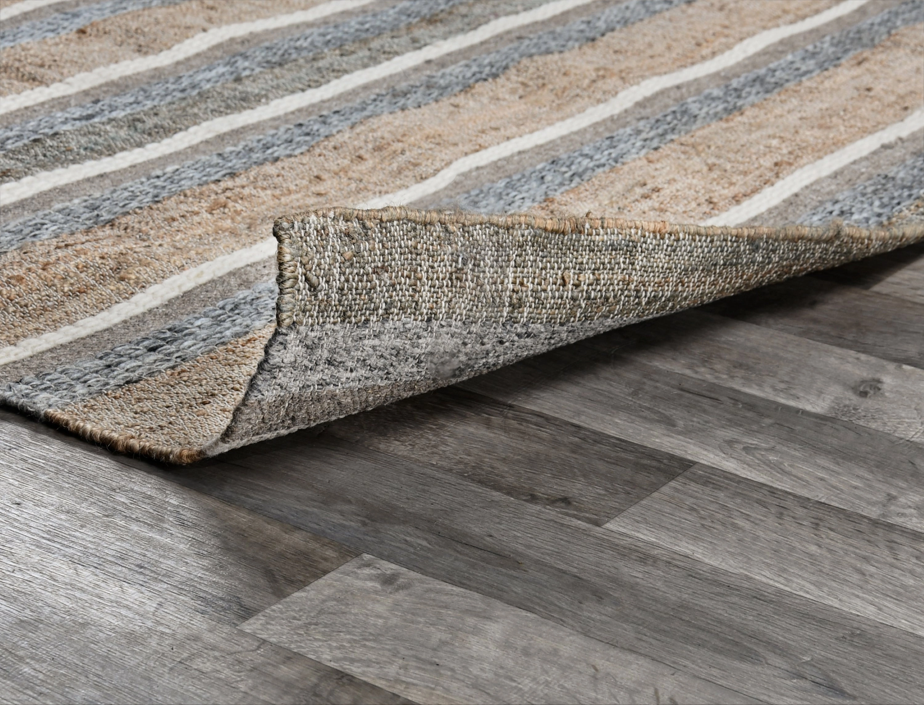 Darya Rug