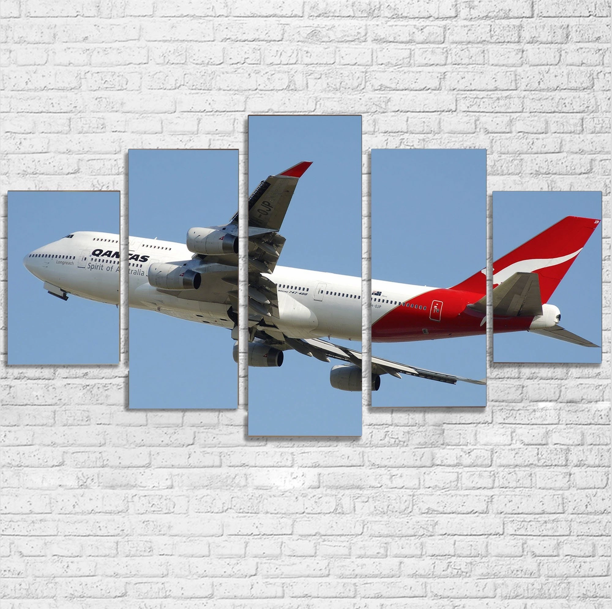 Departing Qantas Boeing 747 Printed Multiple Canvas Poster canvas mural art
