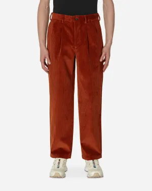 Doppelt gefaltete Cordhose Braun