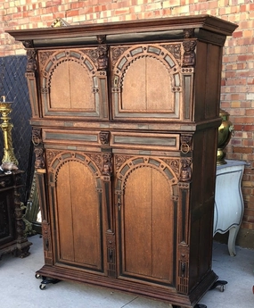 EARLY RENAISSANCE CABINET WITH 4 ARCHED DOORS AND EBONY INLAY interior room decor