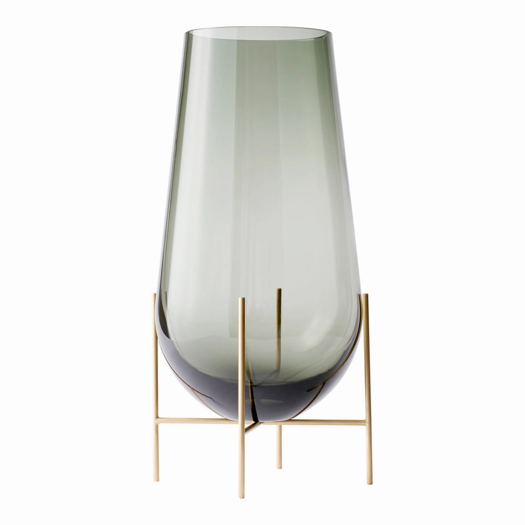 Echasse Vase modern art object