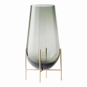 Echasse Vase modern art object