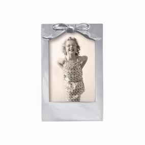 Engraveable Bow Frame home display ornament