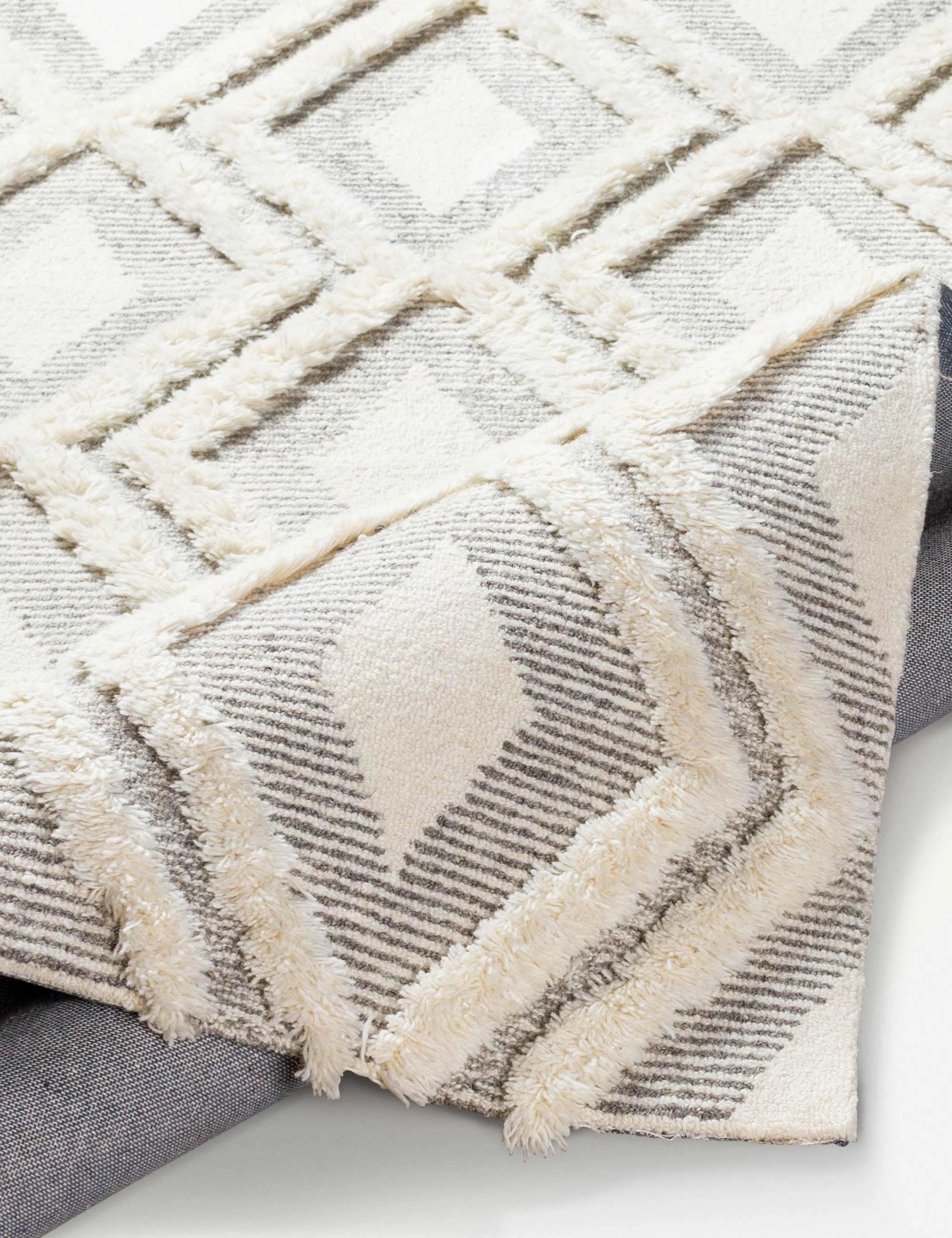 Era Hand-Tufted Wool Rug