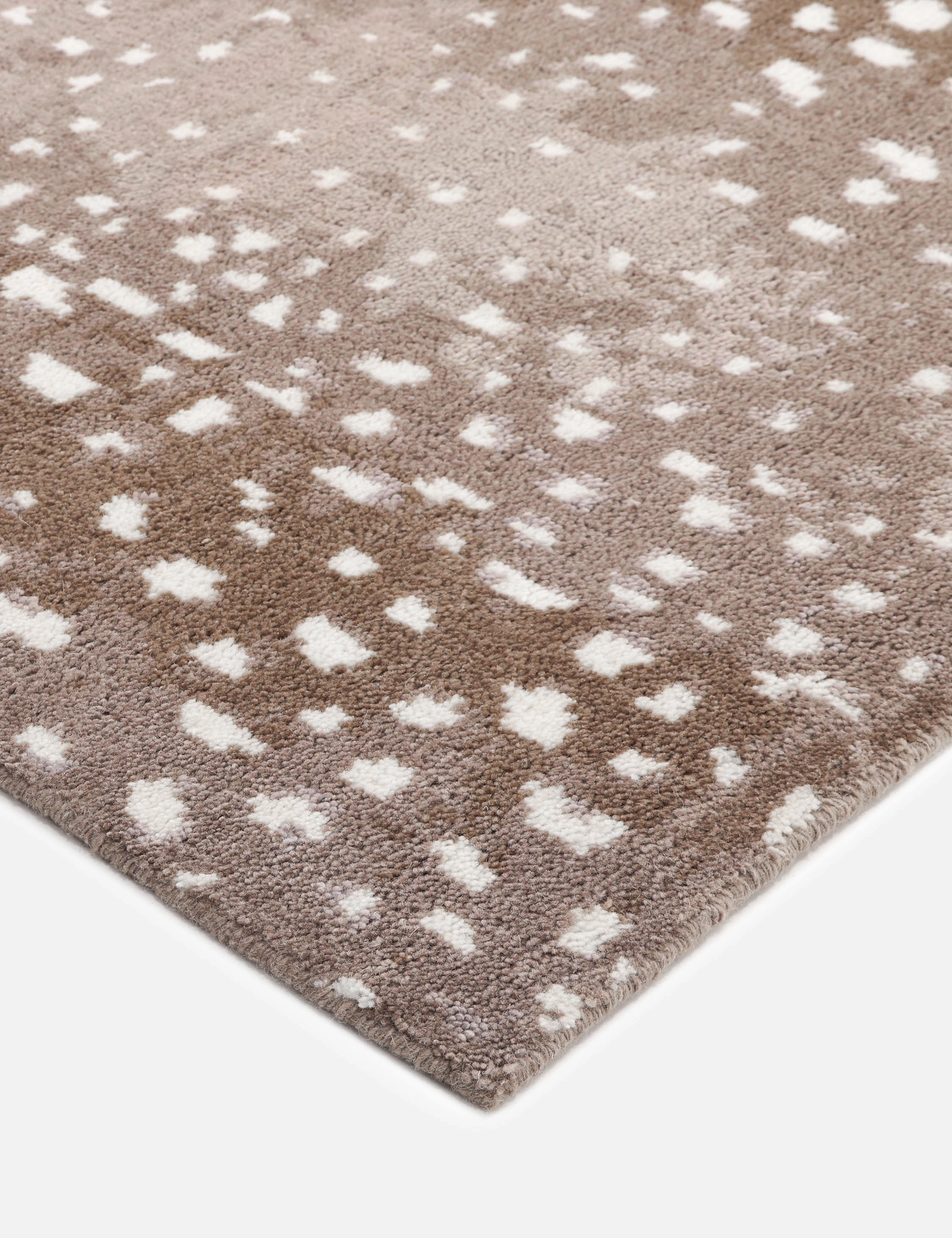Esmarie Hand-Knotted Wool Rug