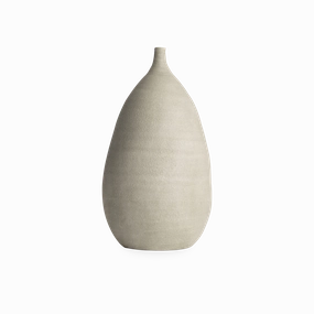 Farah Vase elegant wall decor