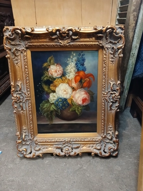 FLORAL STILL LIFE OIL PAINTING IN GILT FRAME-NOT OLD classic mural painting