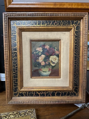 FLORAL STILL LIFE PAINTING IN SMALL GOLD FRAME WITH BLACK CRACKLE classic mural painting