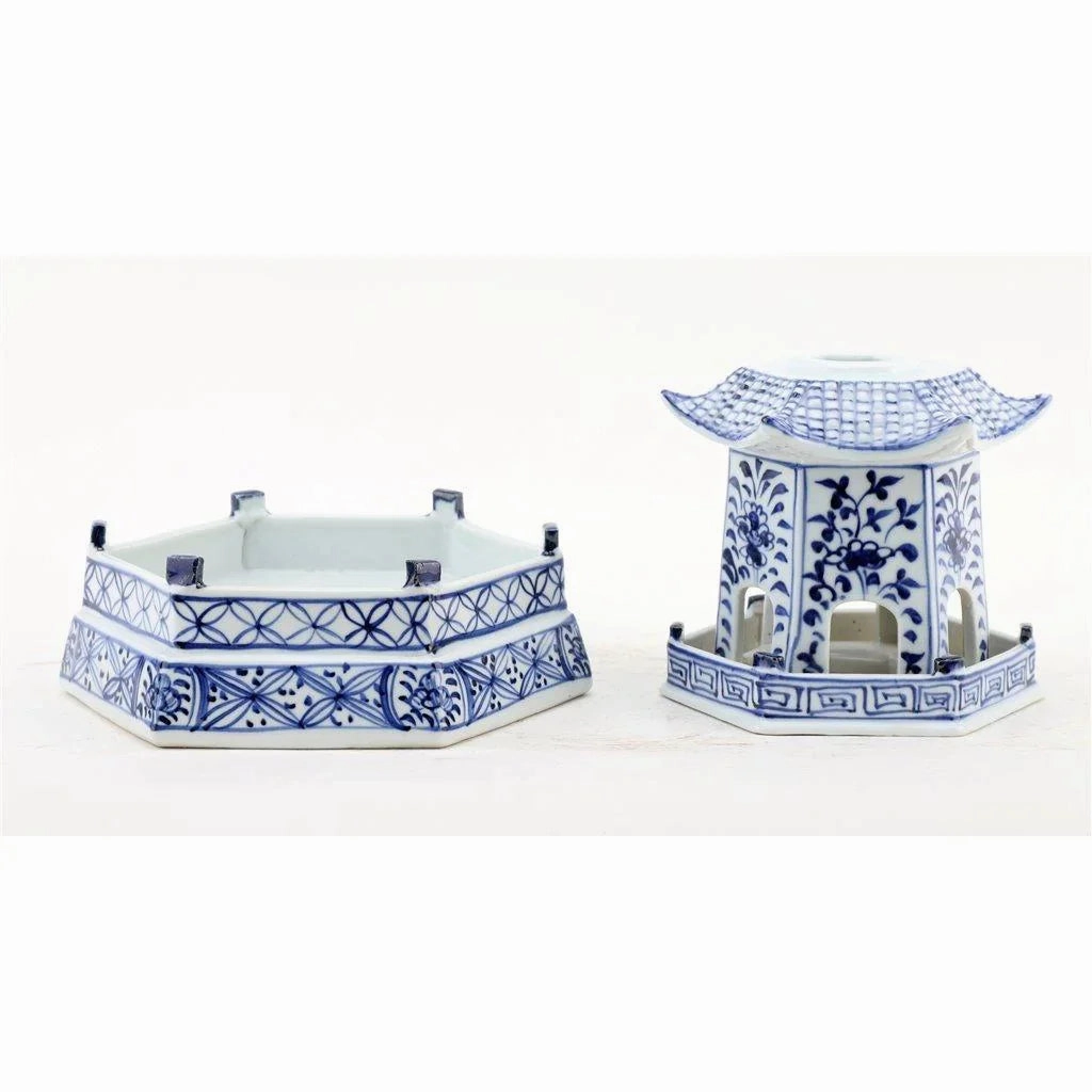 Four Tier Blue and White Porcelain Pagoda Statue