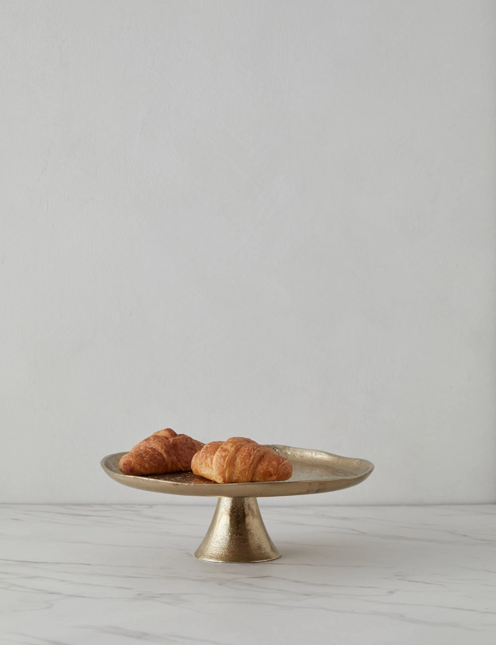 Fowler Pedestal decorative tabletop item