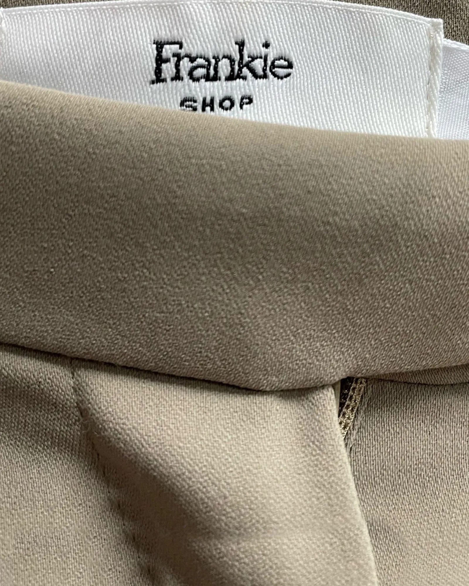 Frankie Shop Isla Plissée Crepe Gerade Hose in Grünem Polyester