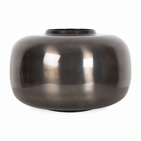 Gabe Vase elegant wall decor